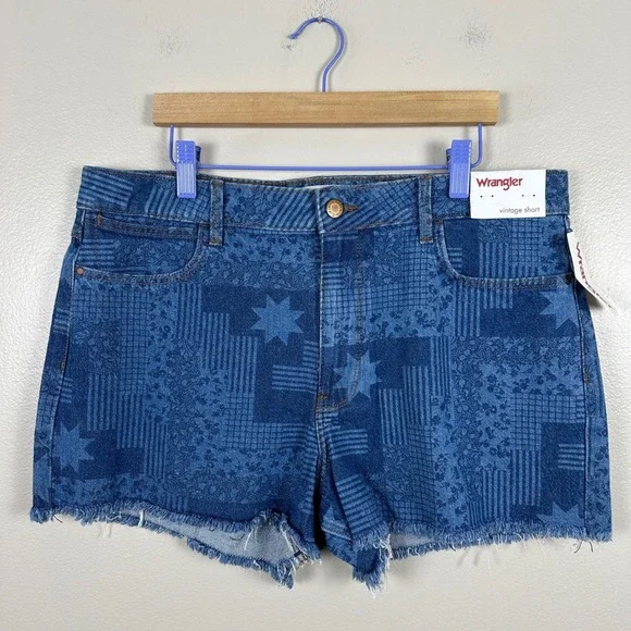 Wrangler Women's 12 Vintage Short Blue Patchwork Star Print Denim Shorts - Picture 1 of 8